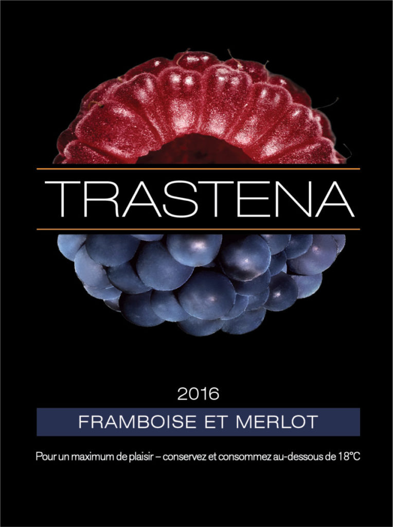 Vin 50% framboise bio et 50% merlot.